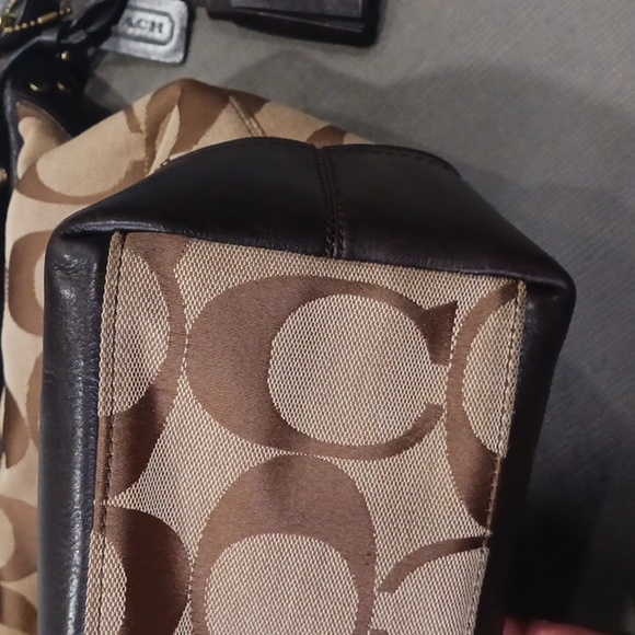 Coach Dark Brown/Beige Signature Canvas and Leather Legacy Hobo - Picture 5 of 16